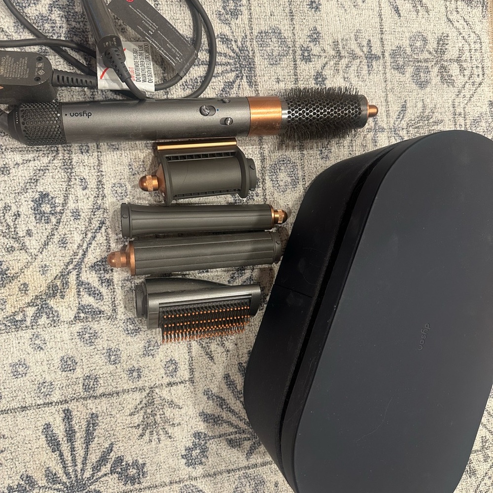 Dyson Airwrap Multi-Styler Complete Long